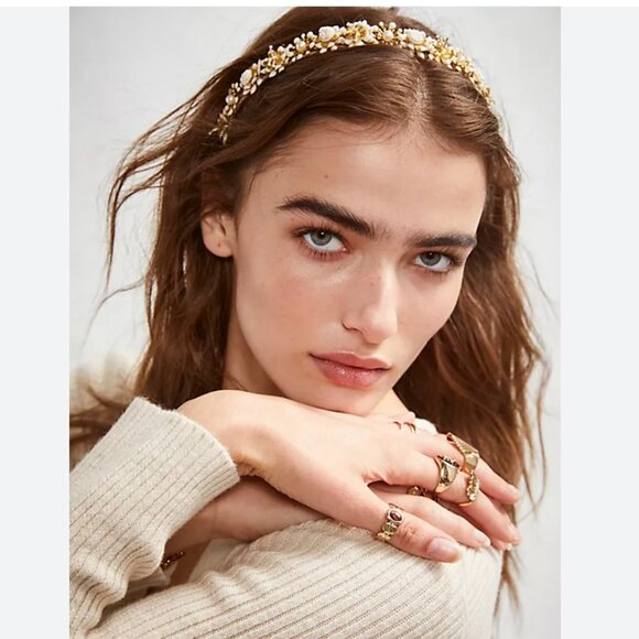 Deepa Gurnani Pearl & Rhinestone Headband Gold and Cream Bridal NWT - Picture 7 of 9